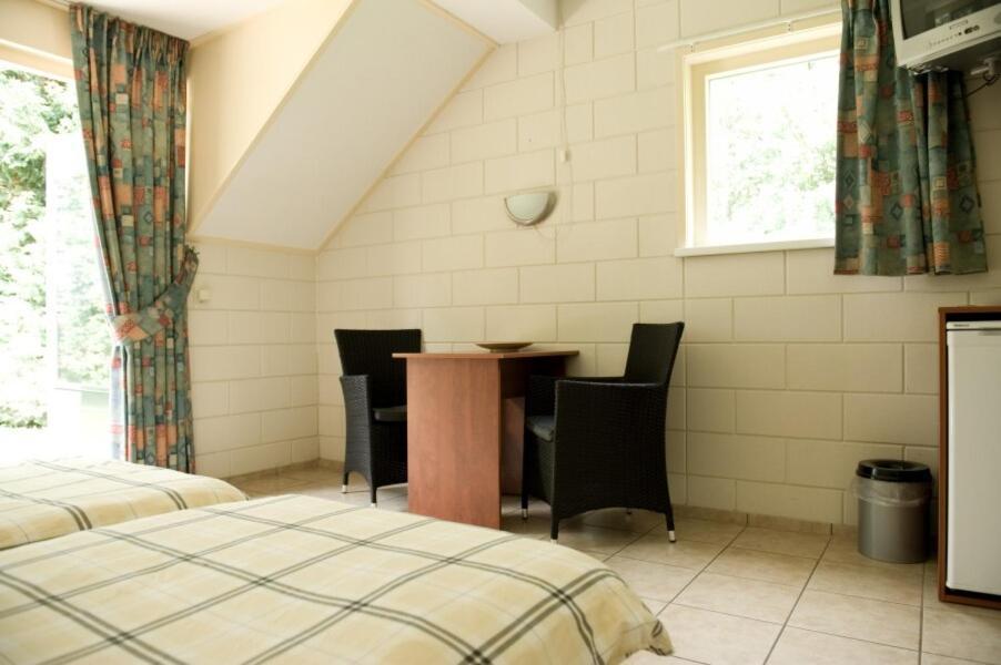 H.R. De Staakenborgh Hotel Bourtange Room photo